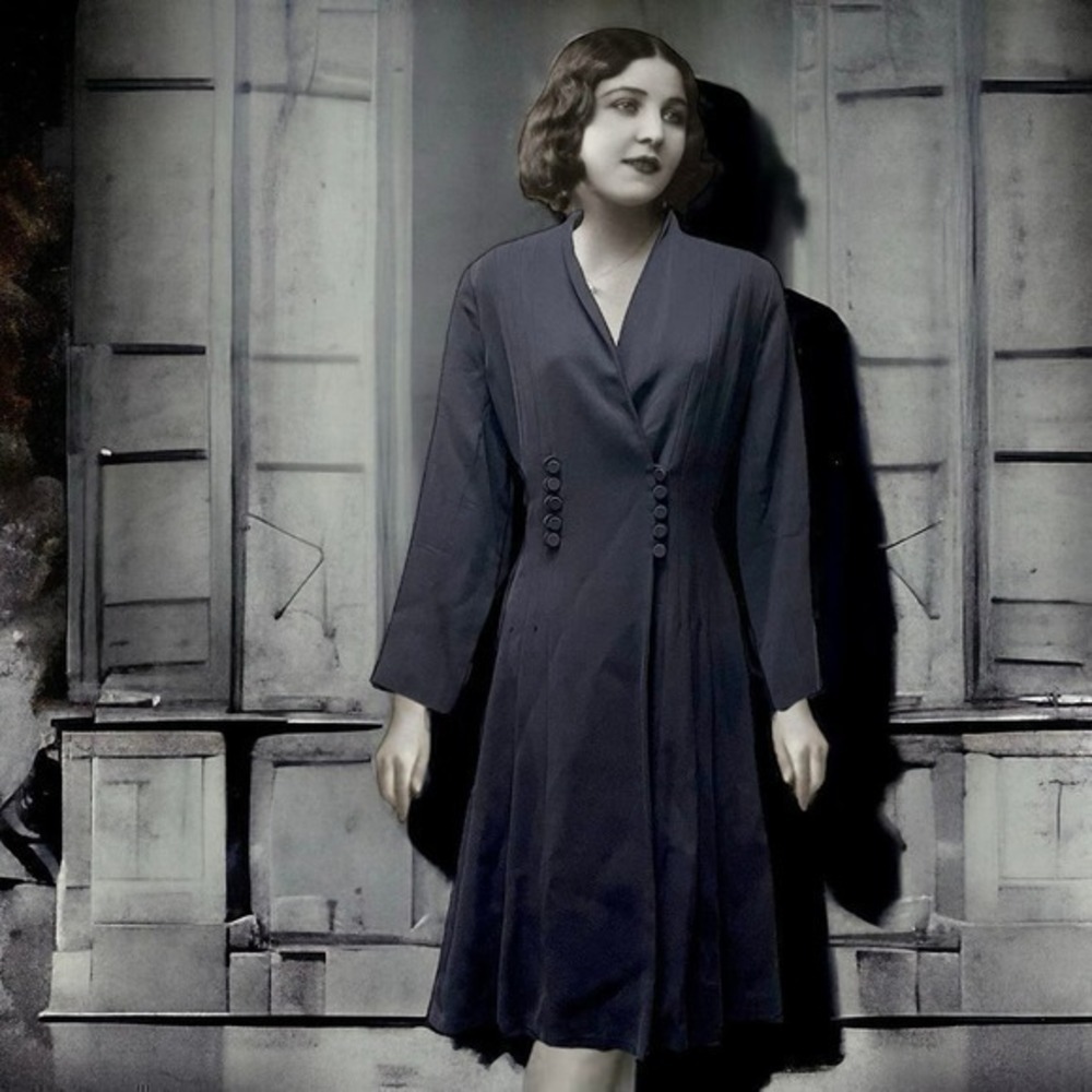 Vintage 1930s-1940s Dark Blue Wool Princess Double Breasted Coat Original WWII - Picture 2 of 16